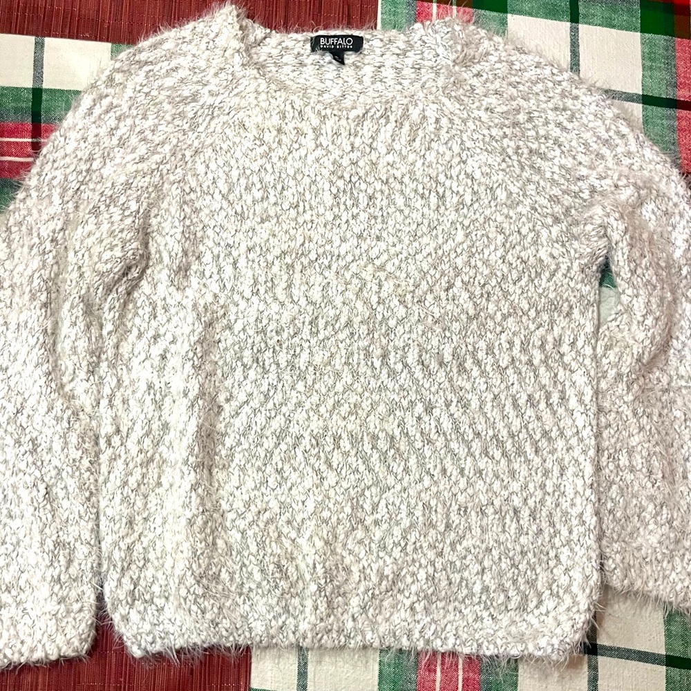 Buffalo White/Grey Sweater, Size XL